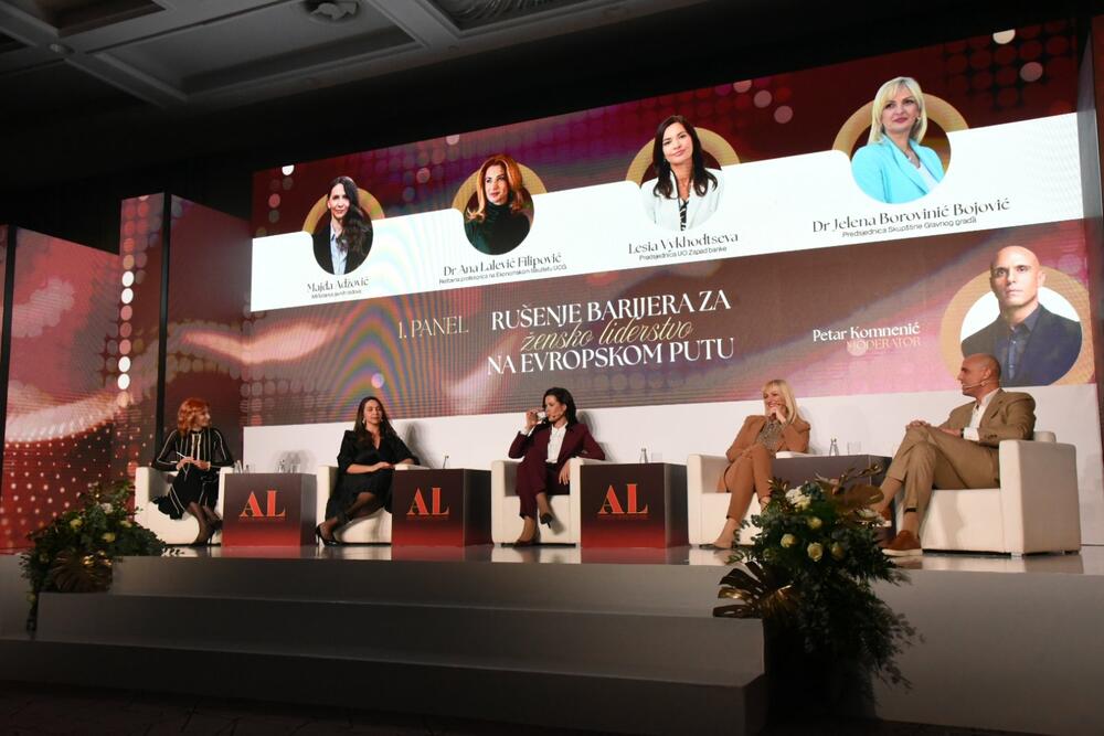 <p>&bdquo;Liderstvo znači ne bojati se biti u manjini kad je najlakše ćutati. Svako nasilje, svaka prijetnja i govor mržnje upereni su na sve nas. Moramo imati hrabrosti da stanemo na stranu dobra, da štitimo dostojanstvo svakog čovjeka, posebno onih koji pripadaju manjinama&ldquo;, poručila je predsjednica Asocijacije liderki Crne Gore</p>