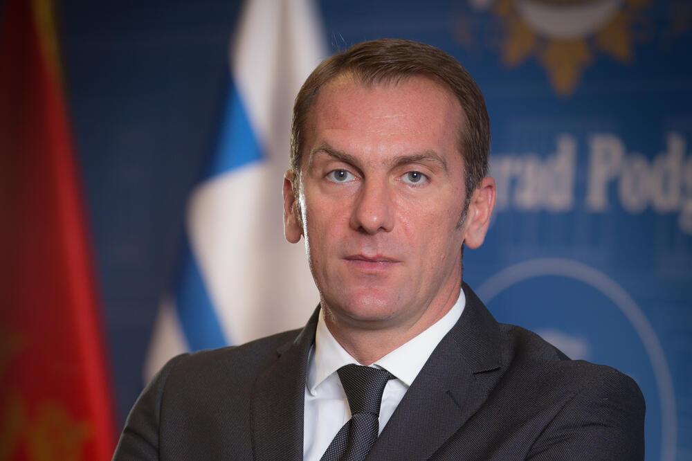 Novović prekršio Zakon o sprečavanju korupcije, Foto: Glavni Grad