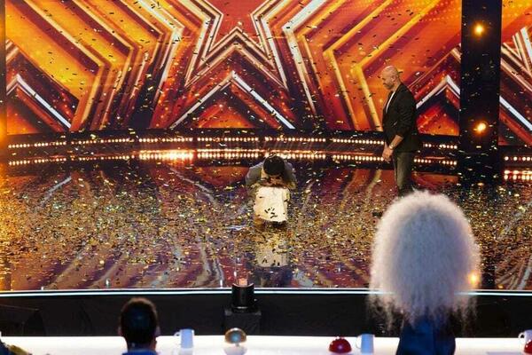 Осмелитесь быть собой.