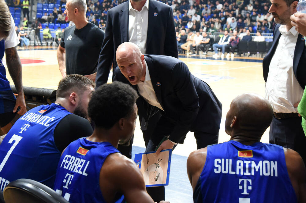 "Plavi" su odredili više nego skromne cijene paketa ulaznica za dvomeč sa Klužom, Foto: Luka Zeković