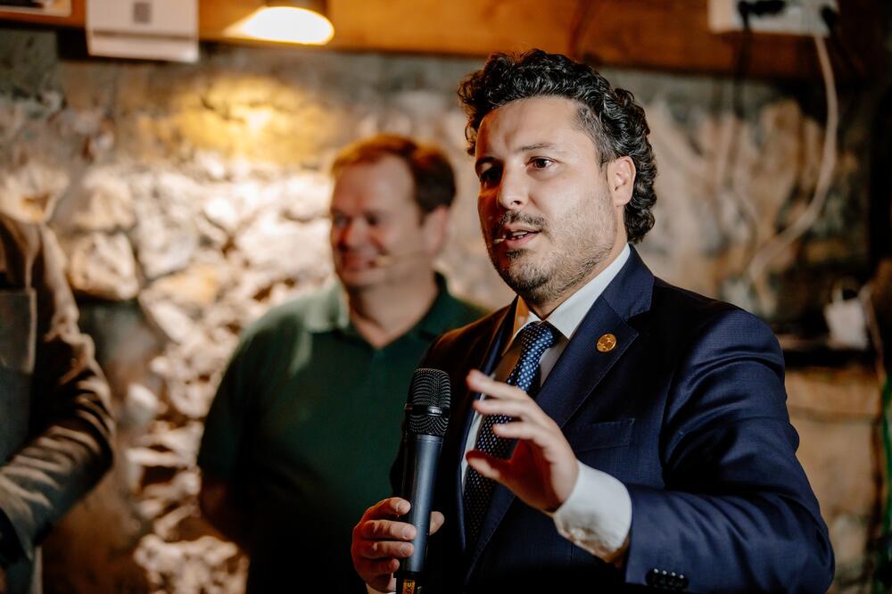 Dritan Abazović, Foto: Građanski pokret URA