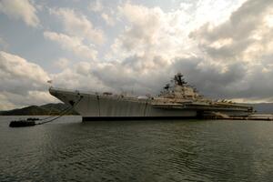 Kina pustila u rad svoj treći nosač aviona