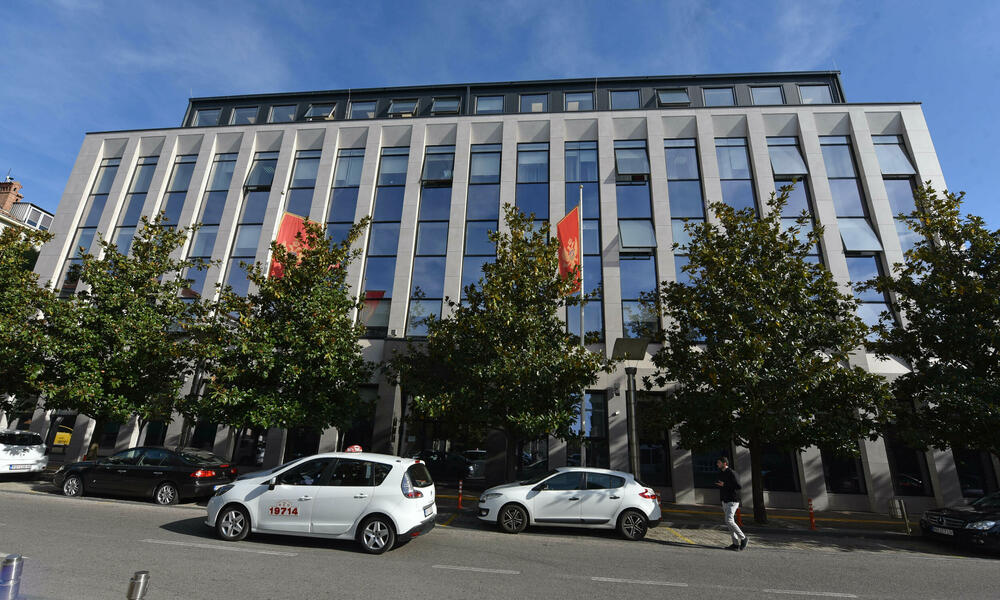 Potvrđena optužnica protiv optuženog za ubistva Roganovića i...