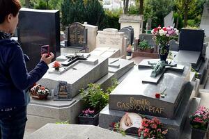 Grobna mjesta pored poznatih u Parizu nude se na lutriji