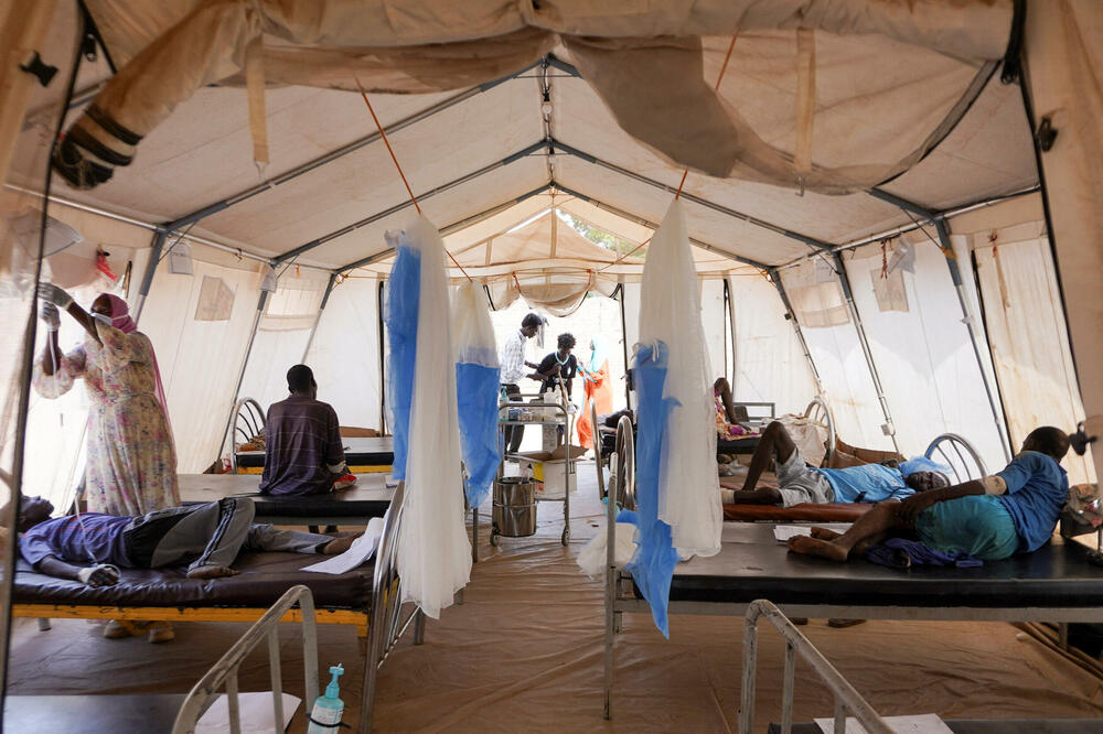 Improvizovana klinika u Sudanu, Foto: Reuters