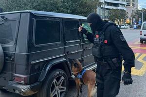 Pretresi u više gradova: Policija oduzela oružje, municiju, drogu...