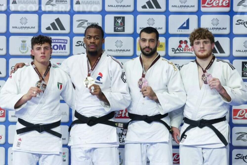 Danilo Pantić na podijumu u Koneljanu, Foto: DŽSCG/EJU.NET