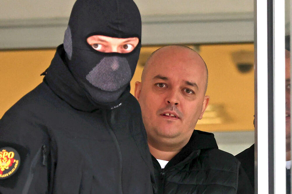 Jedan od uhapšenih u jučerašnjoj akciji, Foto: Boris Pejović