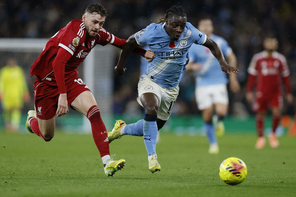 Igrači Liverpula nisu imali šansi protiv Žeremija Dokua, Foto: Reuters