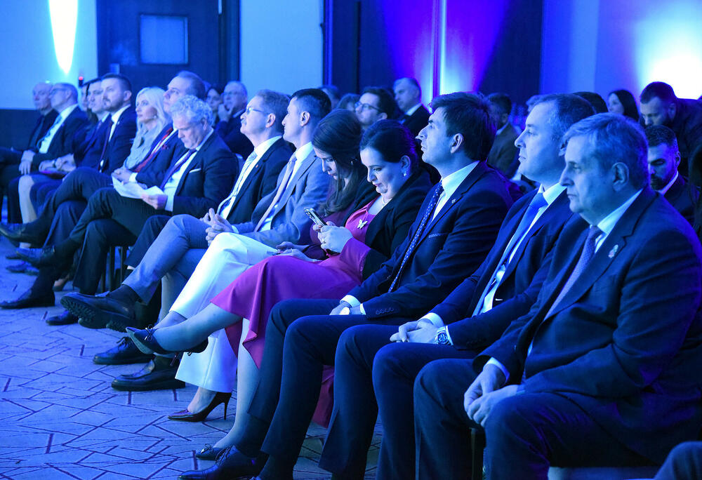 <p>"Kao dio Plana rasta za Zapadni Balkan treba da postane instrument povezivanja cijelog regiona"</p>