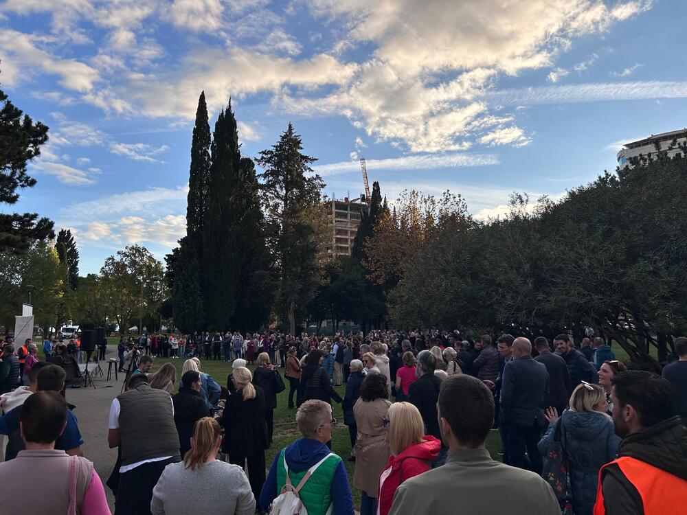 protest Slovenska plaža
