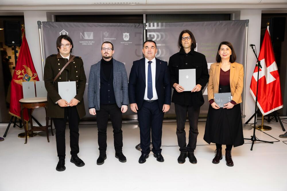 Crnogorska likovansdf