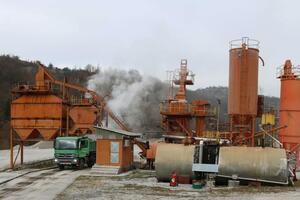 Asfaltna baza u Bušnjima ponovo u pogonu