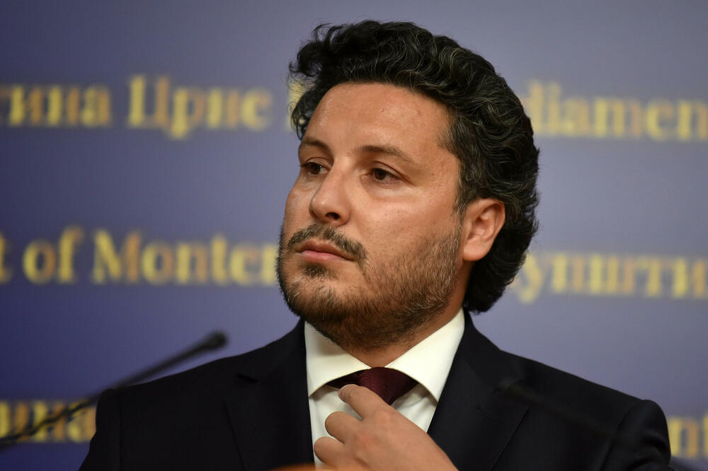 &ldquo;Vlada i sektor bezbjednosti moraju prestati sa spinovima i ponuditi građanima istinu&rdquo;: Abazović, Foto: BORIS PEJOVIC