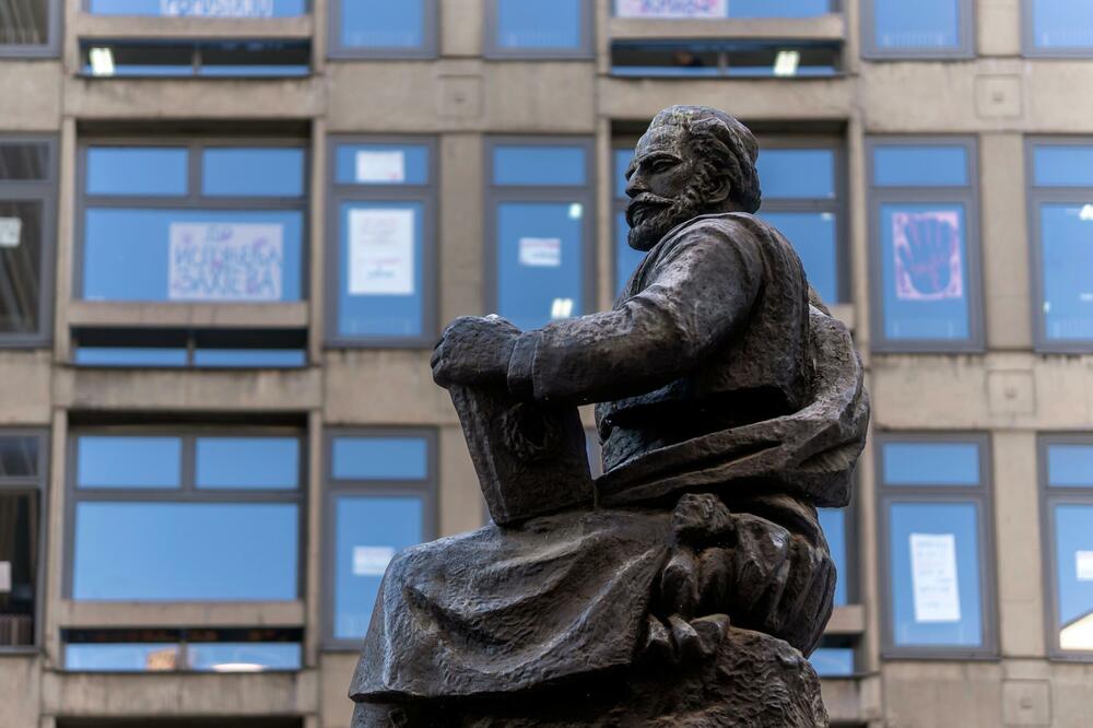 Spomenik Njegošu (Ilustracija), Foto: Shutterstock