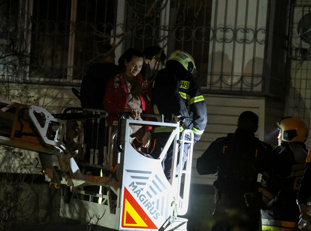 <p>Predsjednik Ukrajine je optužio Rusiju za "proračunati napad, osmišljen da nanese maksimalnu štetu civilnom stanovništvu i ošteti civilnu infrastrukturu"</p>