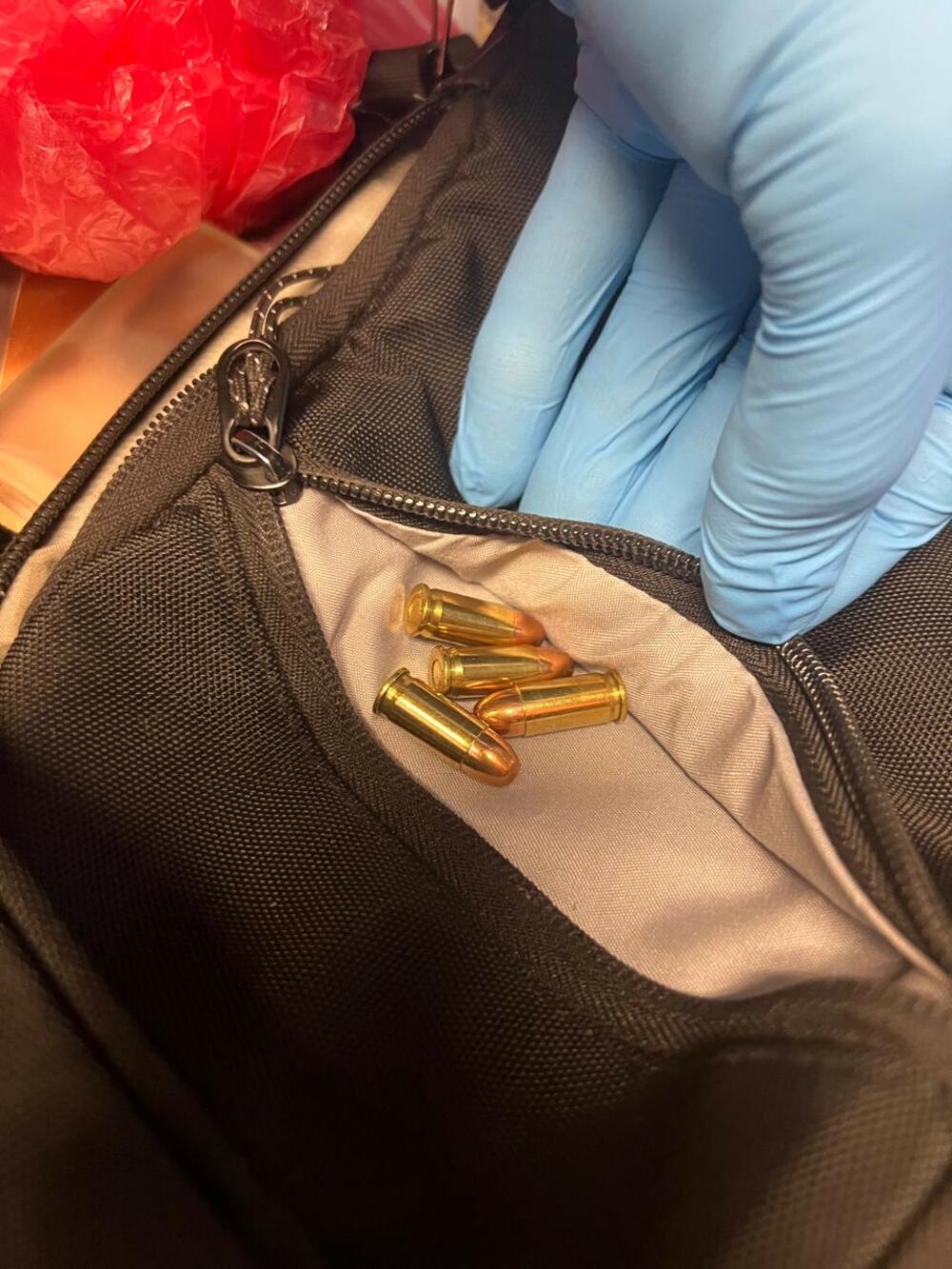 Državljanin Crne Gore uhapšen na Aerodromu Podgorica: U ručnom...