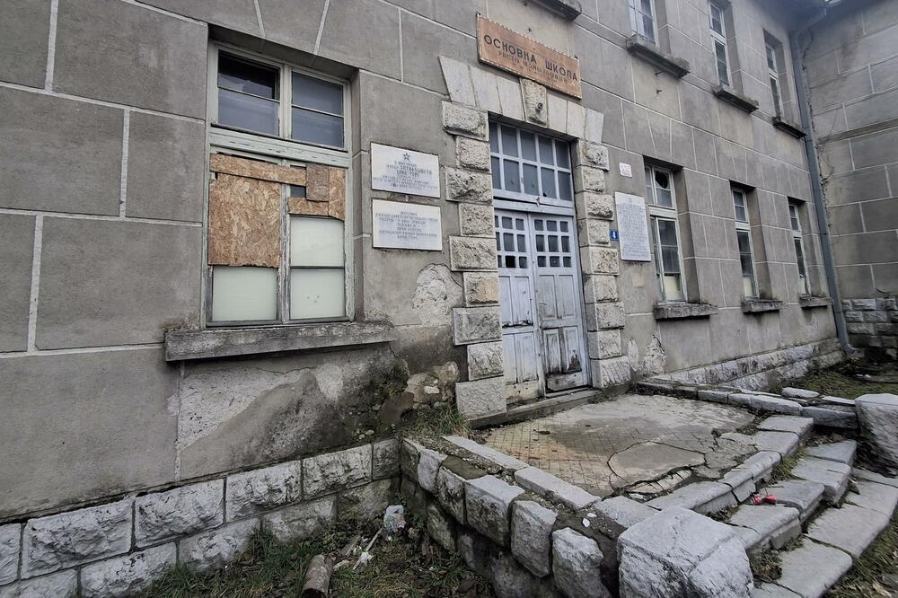 Від місця відновлення чорногорської державності до напівзруйнованої будівлі:...