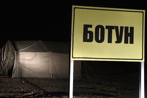 DW: Crna Gora – jedan kolektor drma vlast?