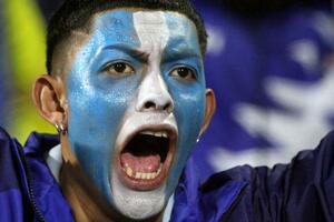 Reforma fudbala: Šta sa igranjem rukom, penalima i VAR sistemom