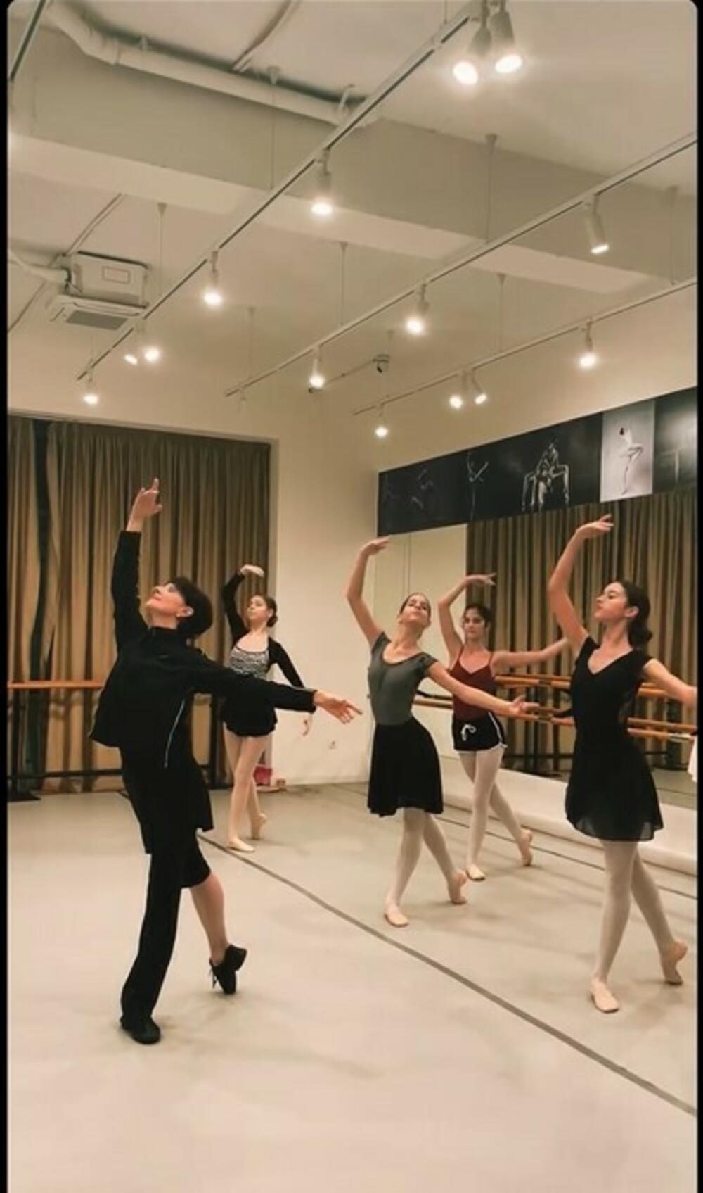 Andrea Bernhard Fenš