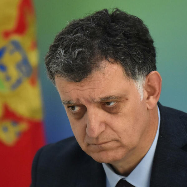 Komnenović odgovorio Božoviću: Ko upravlja javnom ustanovom i...