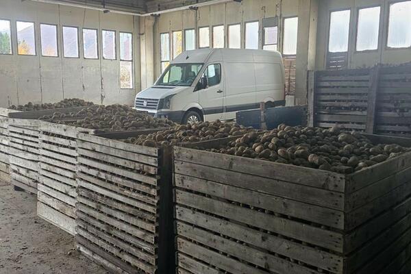 DPS Gusinje: Planirana sportska dvorana pretvorena u skladište...