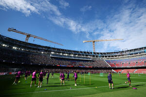 Barsa za vikend konačno na "Nou Kampu", za početak pred oko 45.000...