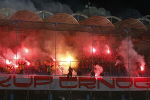 Hrvatski komentator zgrožen povicima svojih navijača: Sramotno i...