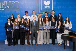 Dodijeljene nagrade najboljim studentima UCG; Božović:...