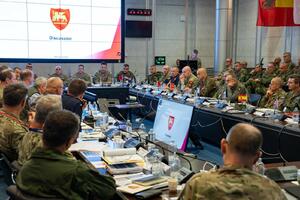 Načelnik Generalštaba Vojske Crne Gore na Konferenciji komandanata...