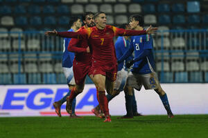 Mladi pali nakon dobrog starta, "azuri" ubjedljivi u Nikšiću