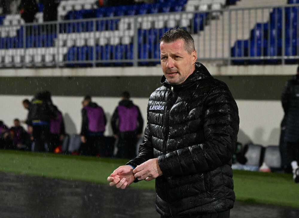 <p>U21 reprezentacija Crne Gore poražena 4:1 od Italije u šestom meču kvalifikacija za Evropsko prvenstvo, iako je povela golom Balše Mrvaljevića. Gosti moćni u nastavku</p>