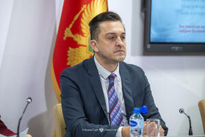 Ministarstvo finansija: Novo zaduženje od 450 miliona eura