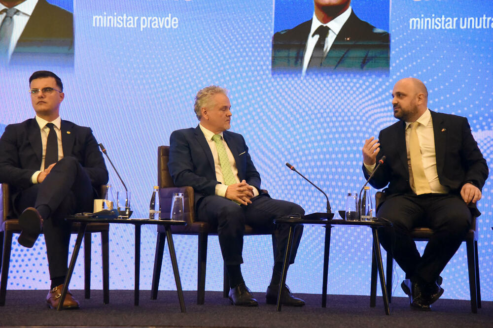 Šaranović, Satler i Božović, Foto: Luka Zeković