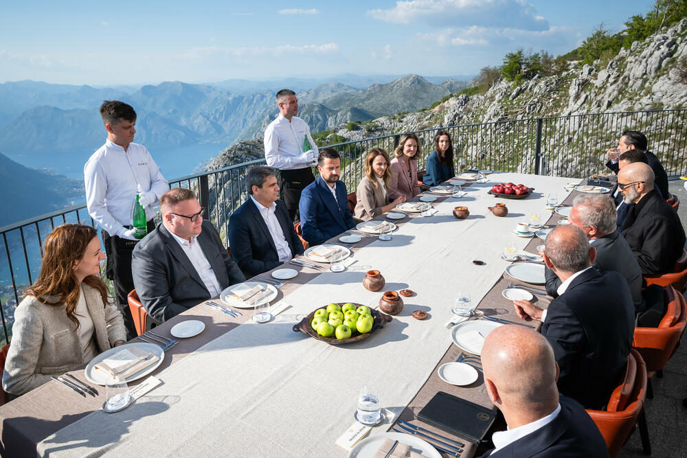 žičara Kotor–Lovćen