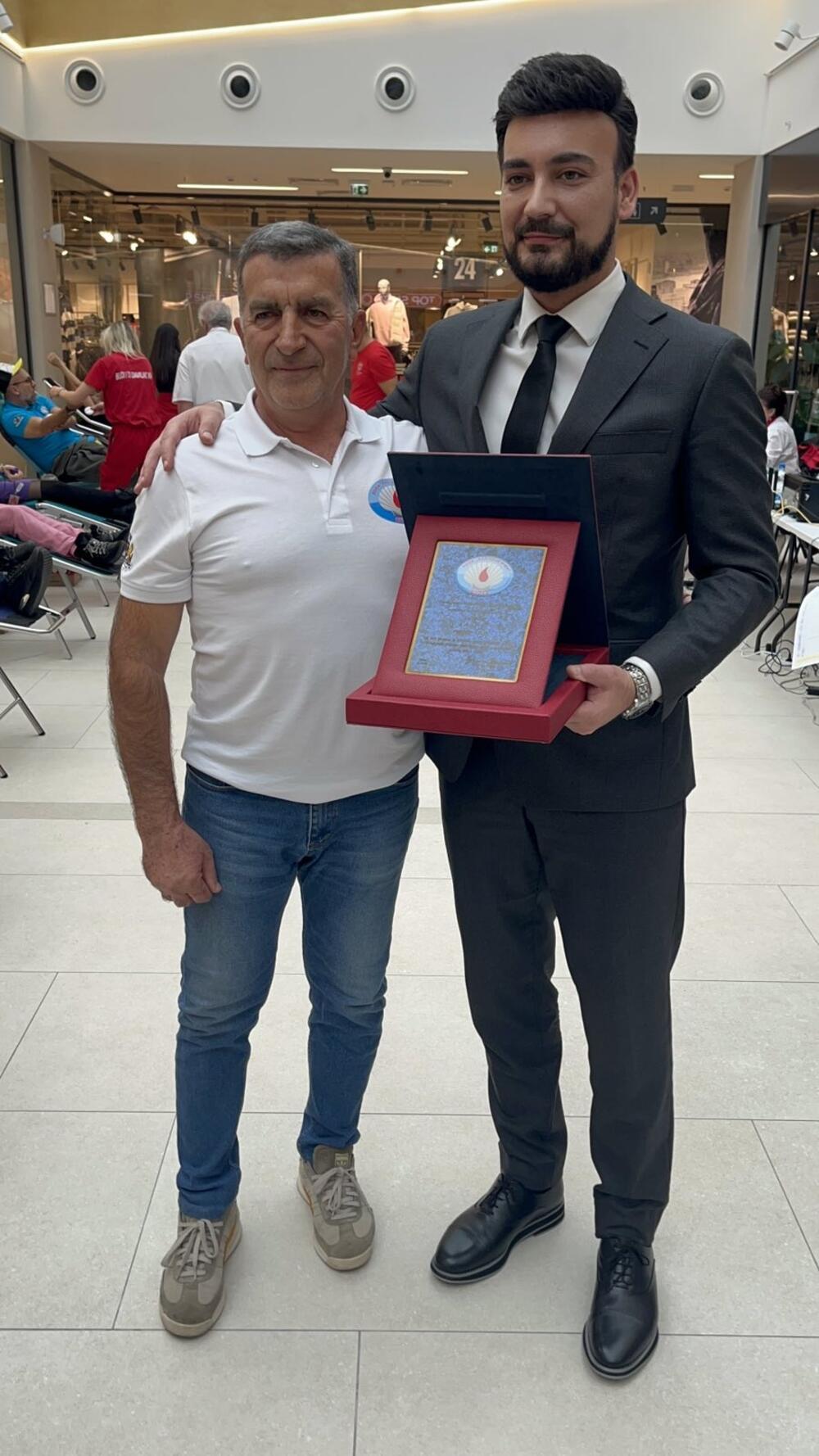 <p>Tradicionalna akcija dobrovoljnog davanja krvi koju organizuje Društvo dobrovoljnih davalaca krvi “Radivoje Pima”</p>