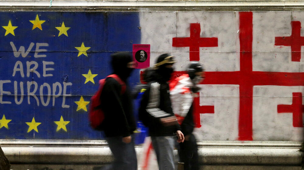 Pristalice gruzijske opozicije na protestima u decembru prošle godine