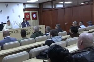 Termoelektrana i Rudnik guše mali biznis: Ugostitelji Pljevalja...