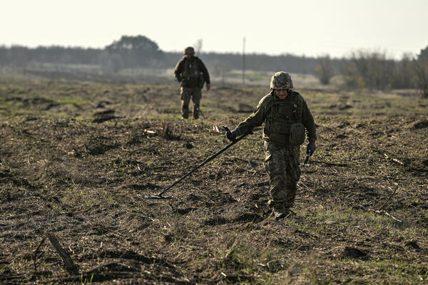 Kako se SAD i Evropa razlikuju po pitanju mira u Ukrajini: Koji...