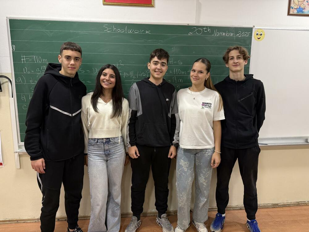 Dio učenika iz OŠ “Sutjeska” koji je bio na razmjeni u Bursi