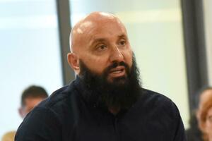 Zeković: Zaustavite pogrebni aparthejd