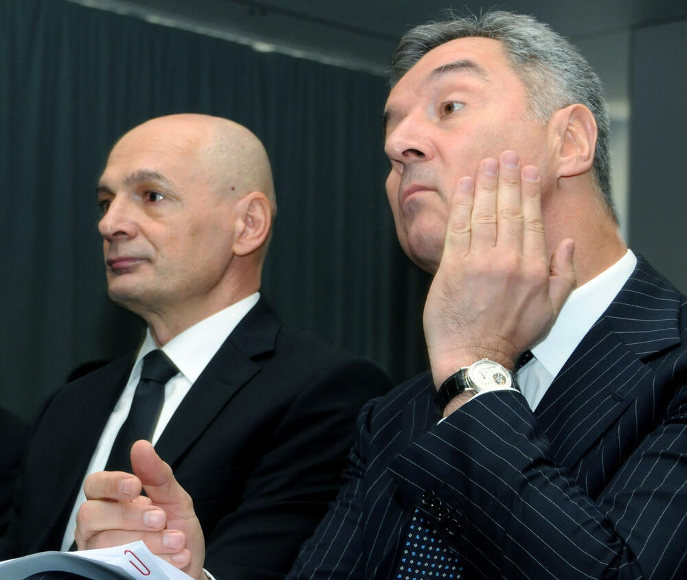 ASK: Đukanović sakrio bar sedam satova, vrijednosti i do 225.000...