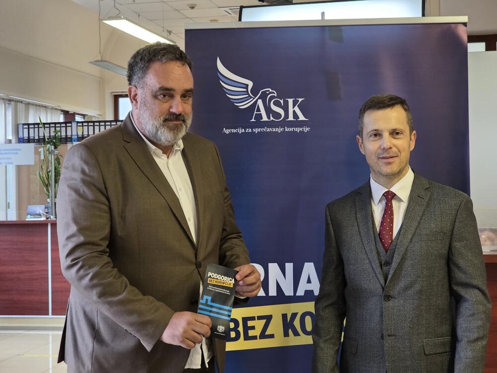 Saša Mujović, Dušan Drakić