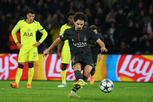 Real na ljeto kreće u napad na jednog od najboljih vezista na...