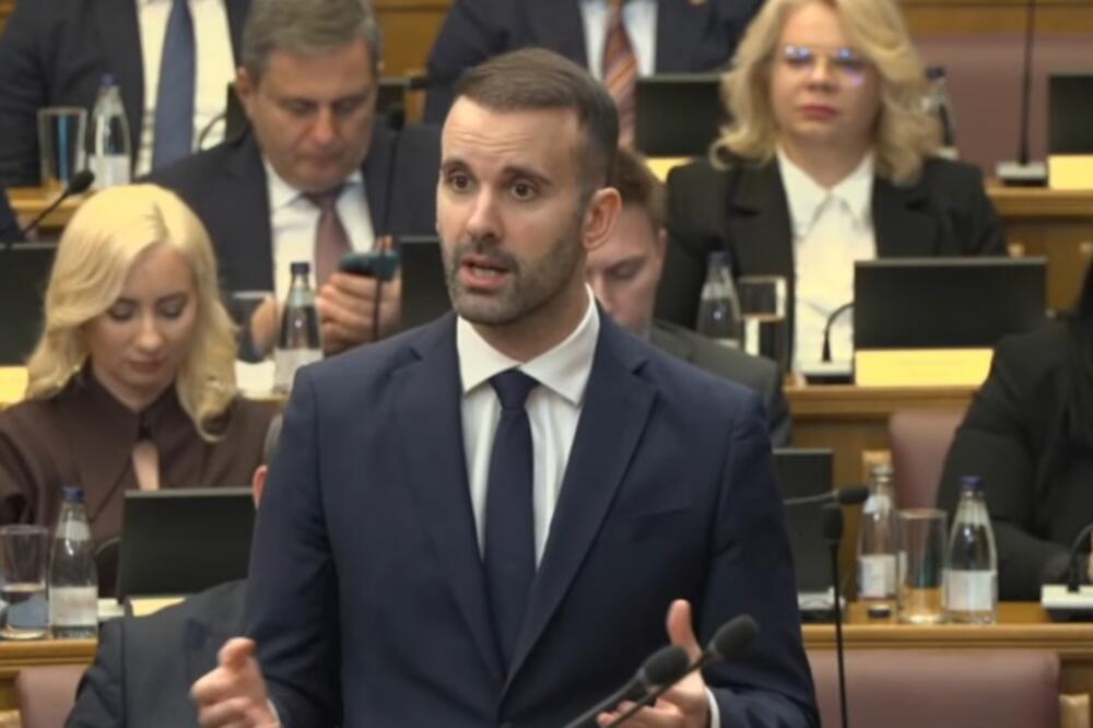 Spajić na premijerskom satu u Skupštini, Foto: Screenshot/Youtube/Skupština Crne Gore