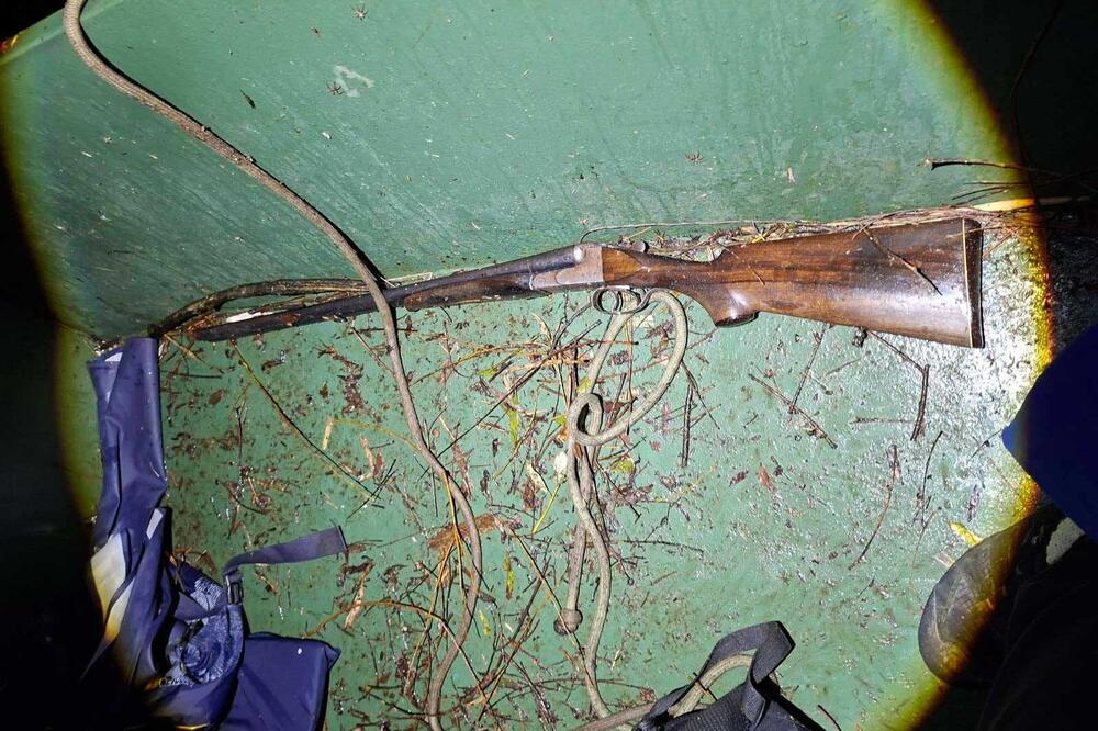 Izronjena puška, Foto: Nacionalni parkovi Crne Gore