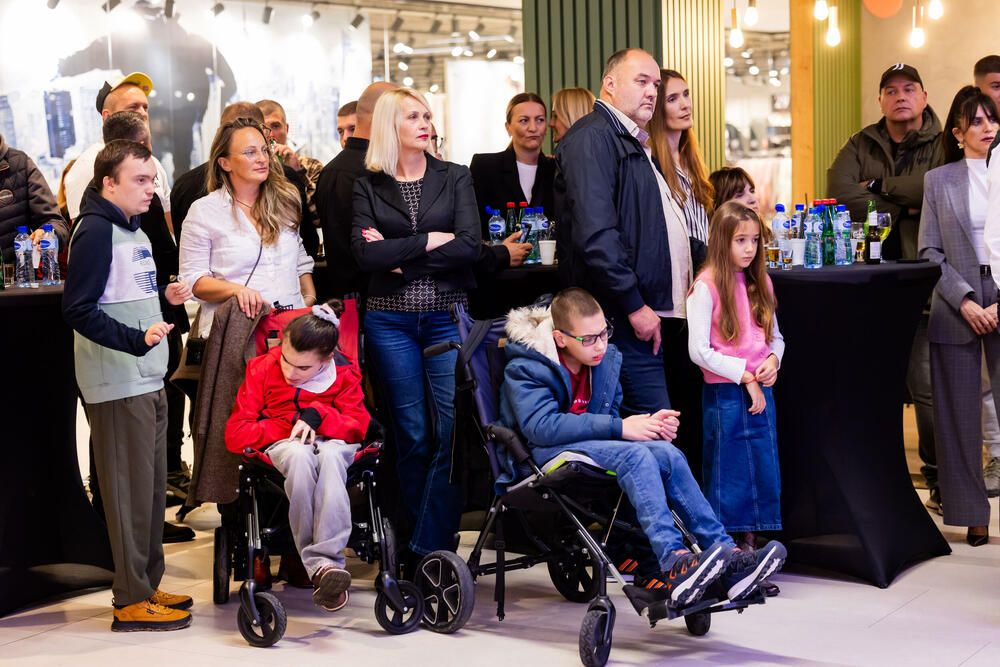 <p>Budvanski Mega Mall proslavio prvu godinu uspješnog rada. Za 365 dana 2.200.000 ulazaka.</p>