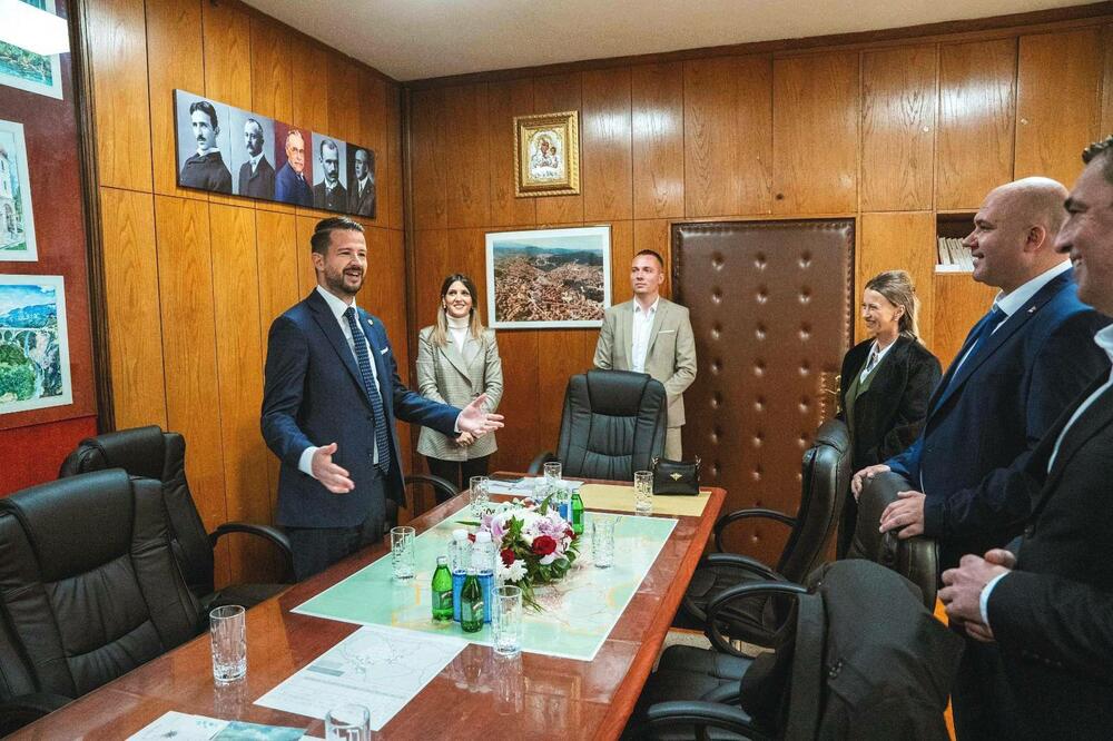 Jakov Milatović, Dario Vraneš