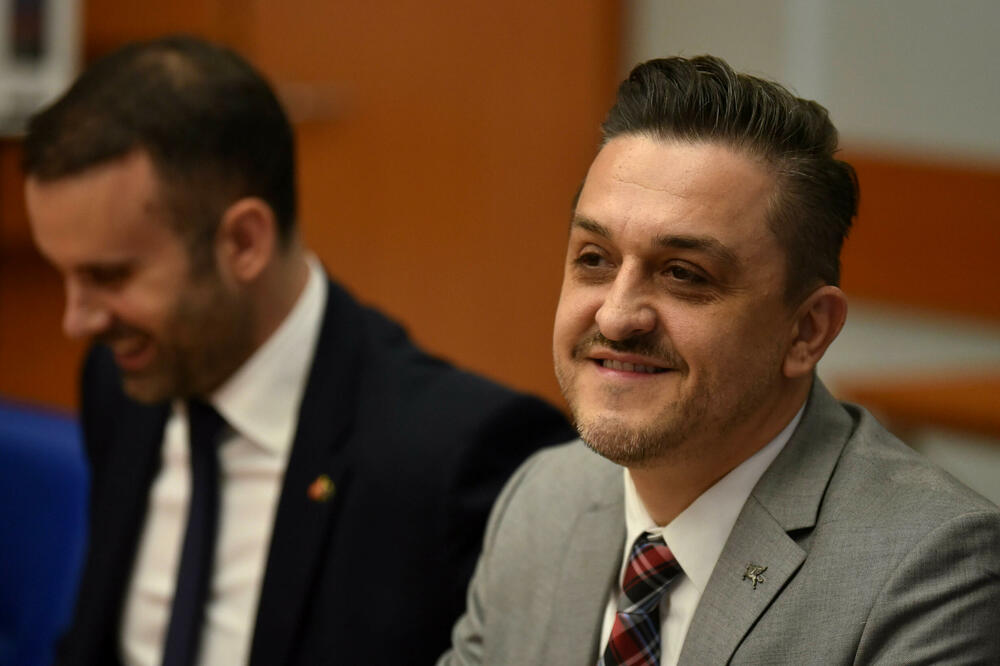 Porez obaveza iz direktive EU: Vuković, Foto: BORIS PEJOVIC